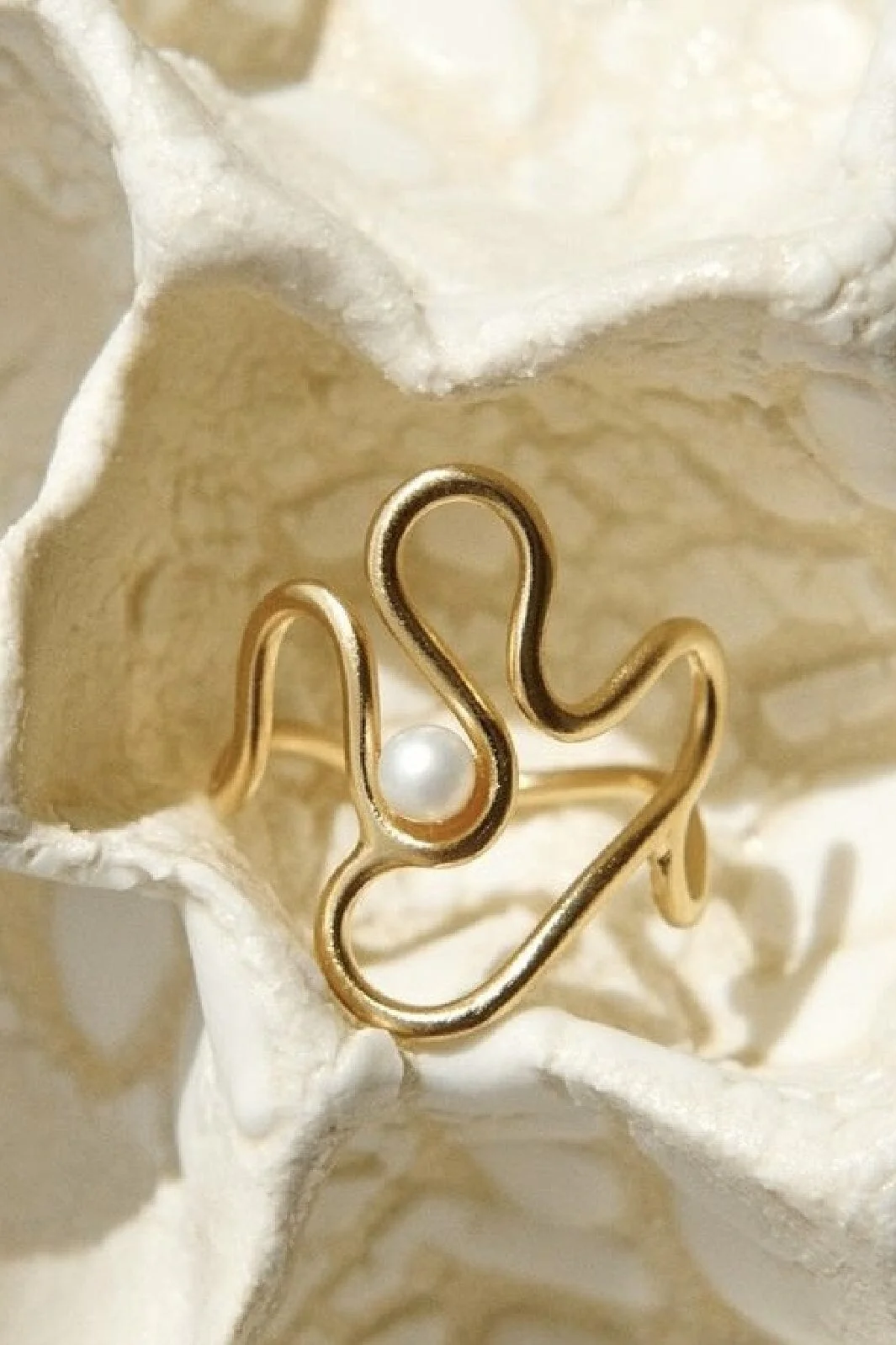 Pernille Corydon Jewellery Bay Pearl Ring gold plated