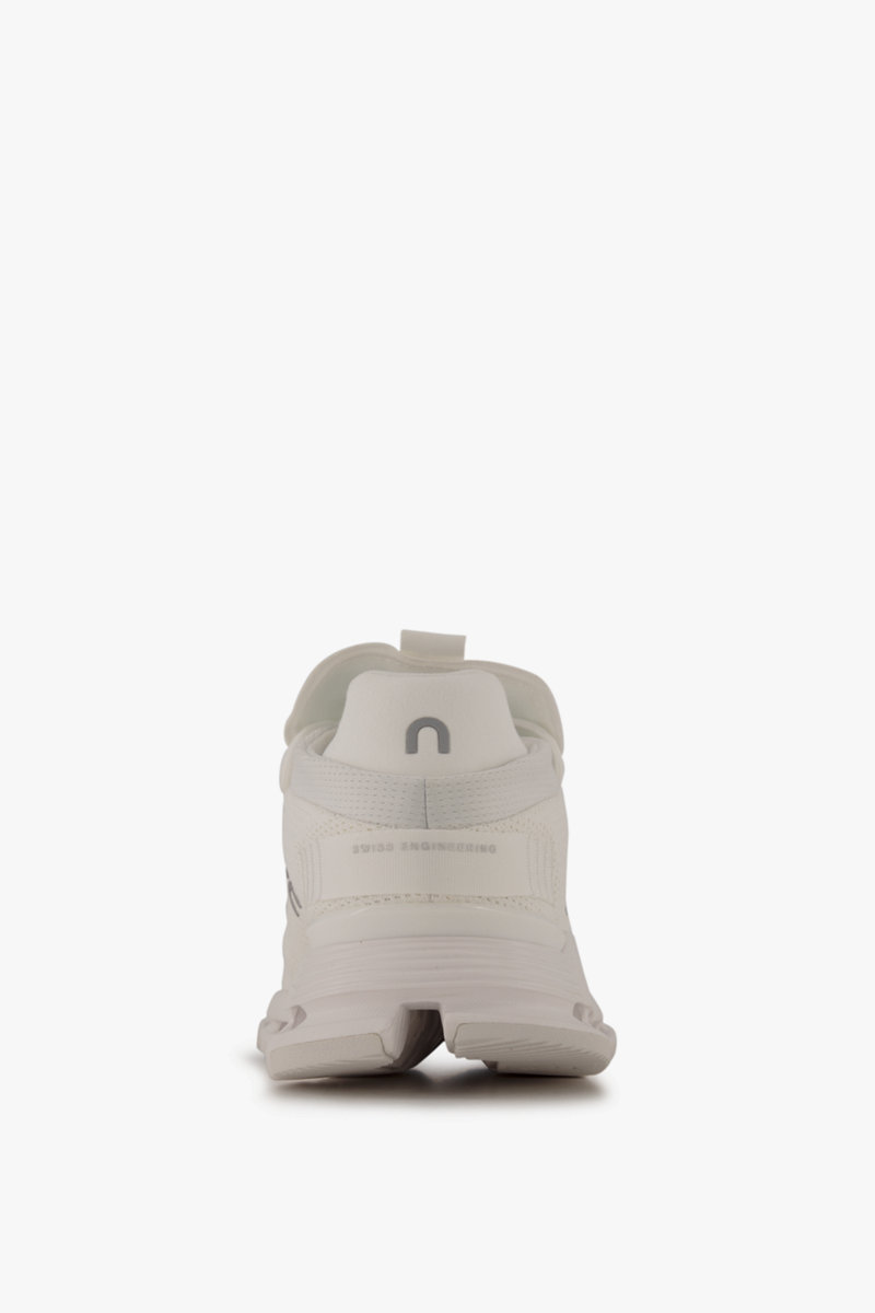 ON Cloudnova Damen Sneaker