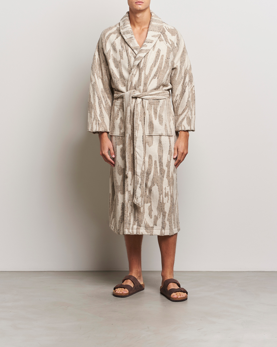 OAS Fern Linen Terry Statement Robe Beige/White