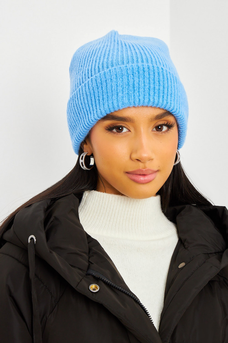 Bonnet côtelé bleu en laine avec revers