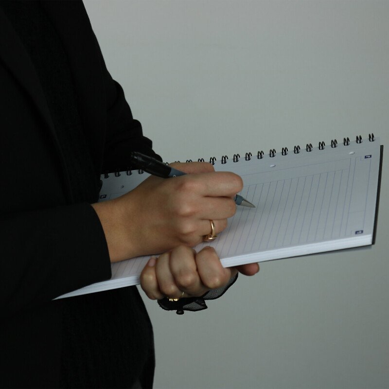 Cahier spirale Oxford Etudiants Notebook A4+ 24 x 32 cm ligné 160 pages