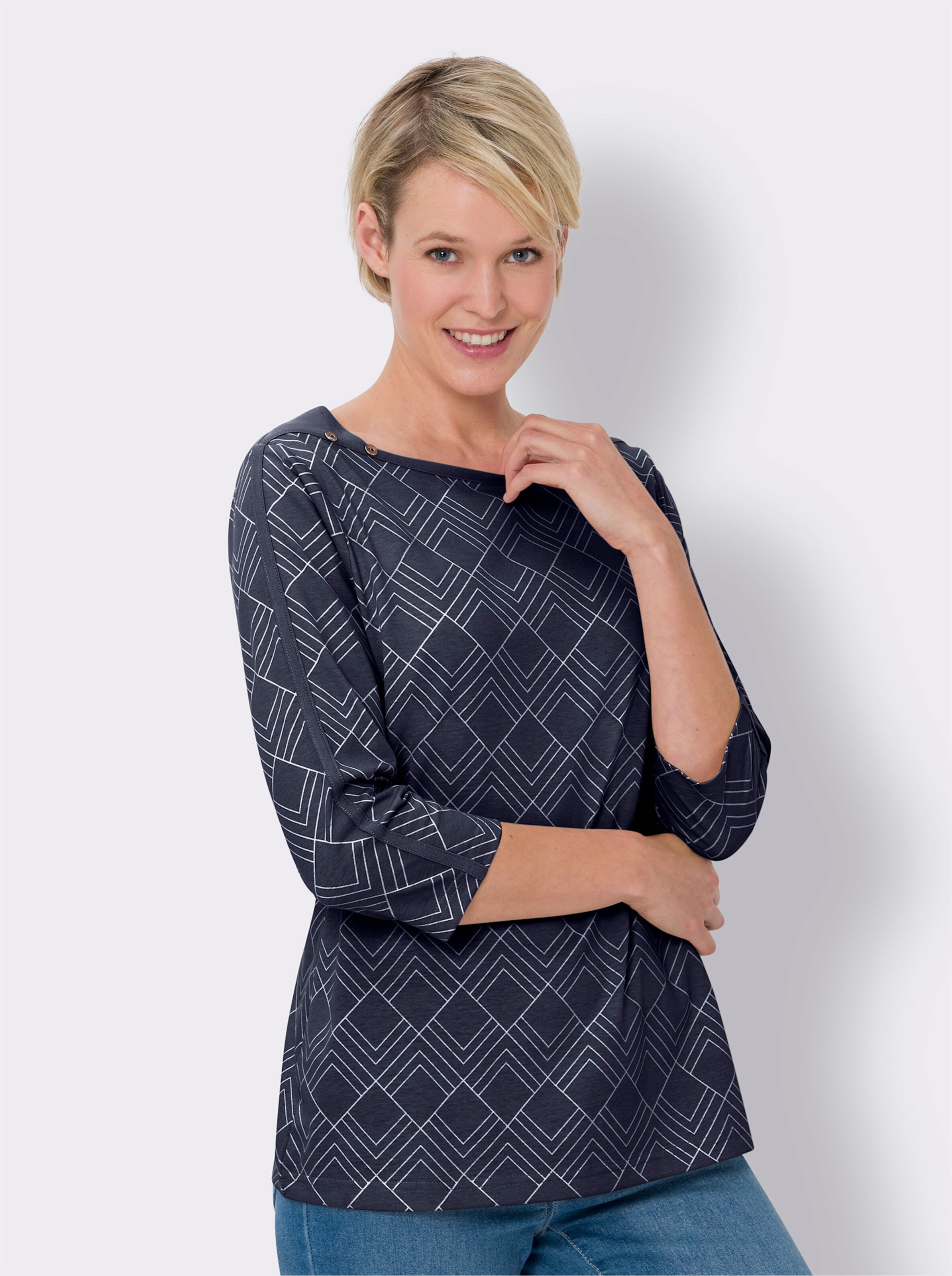 34-Arm-Shirt mit U-Boot-Ausschnitt