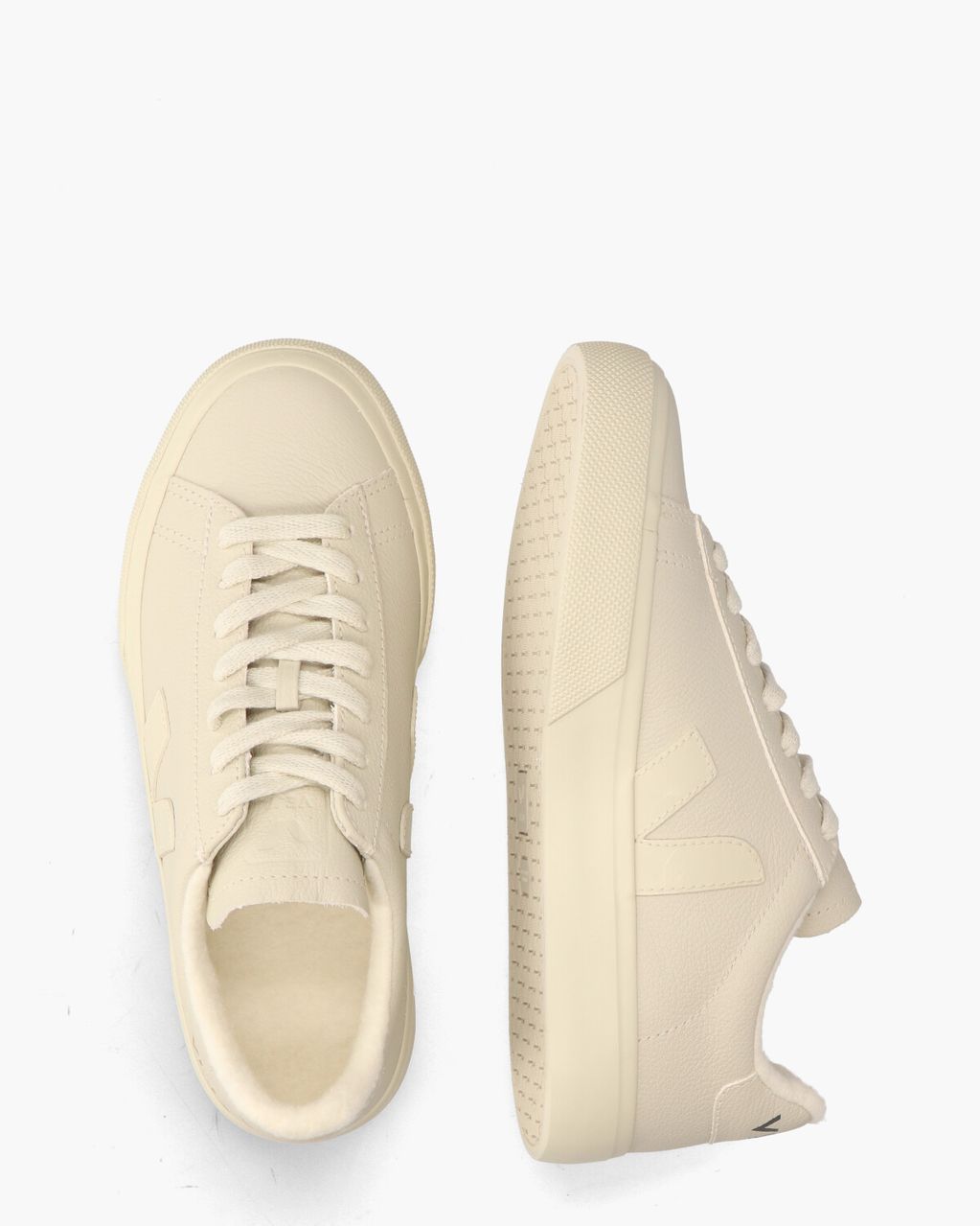 Veja Campo Fured Chromefree Leather Off-White Damessneakers