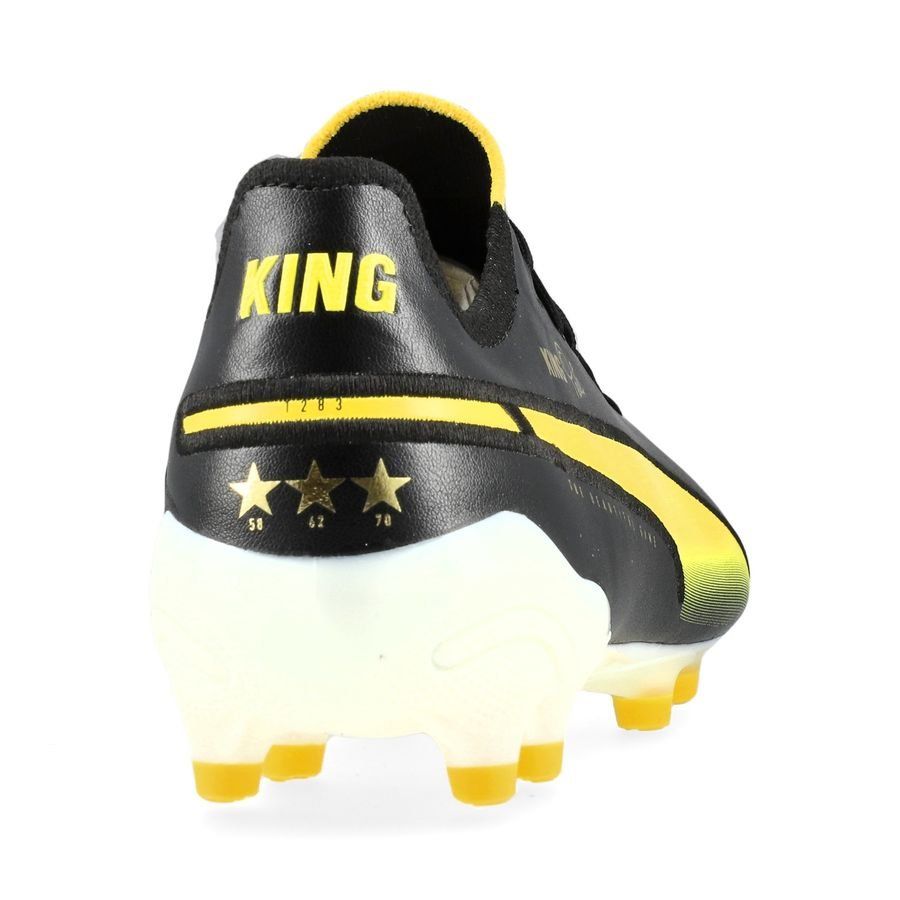 PUMA King Ultimate Pele FG/AG Legends - Noir/Blanc/Jaune/Doré ÉDITION LIMITÉE