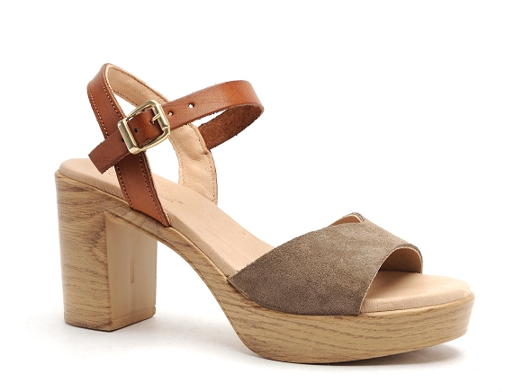 Coco abricot nu pieds talons femme coivers marron