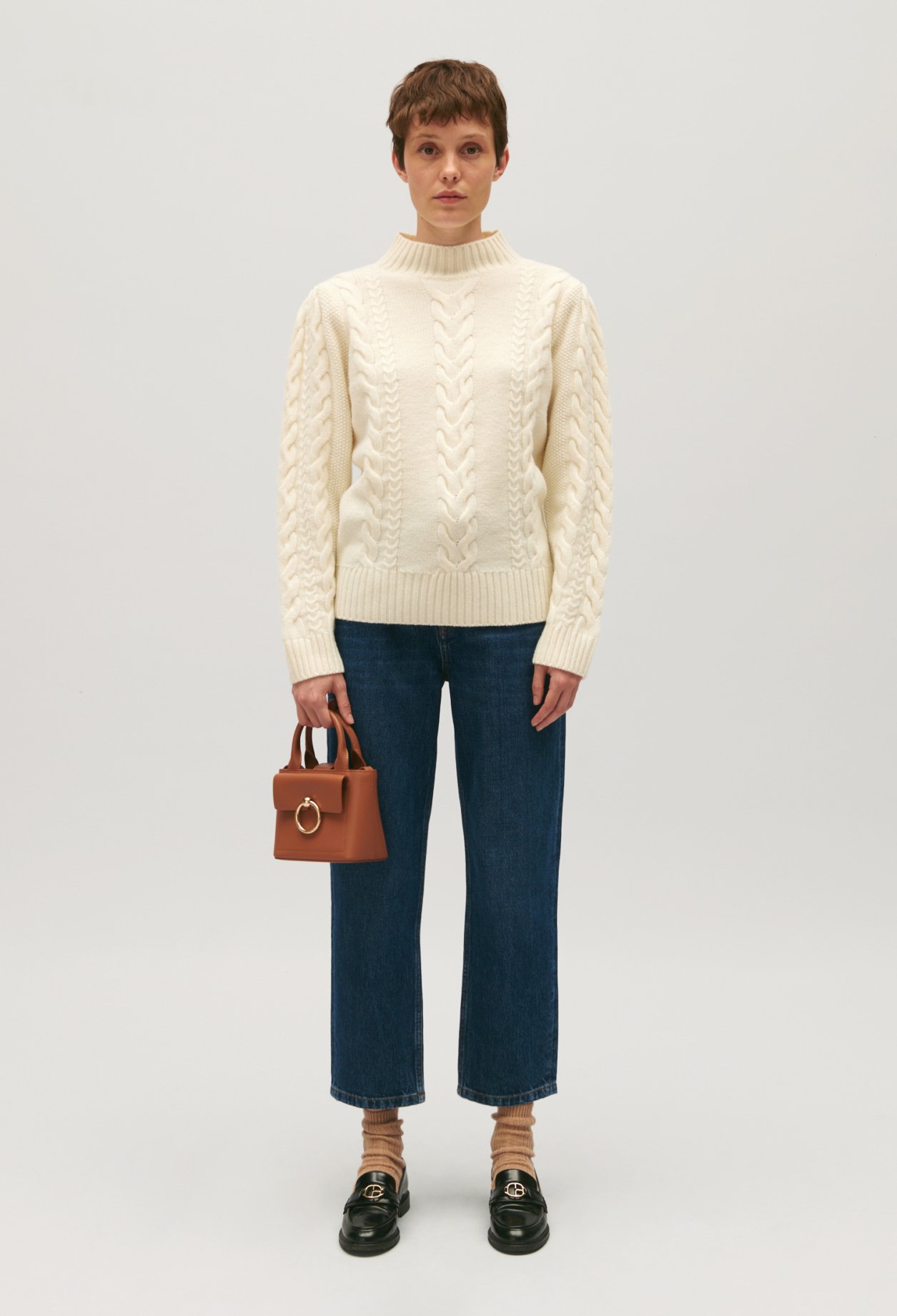 Pull maille torsadee ecru