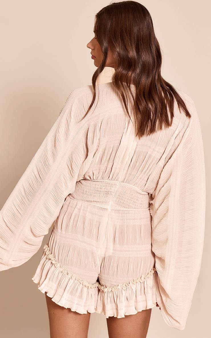 Crème Combi-short Texturé À Col V Et Volants