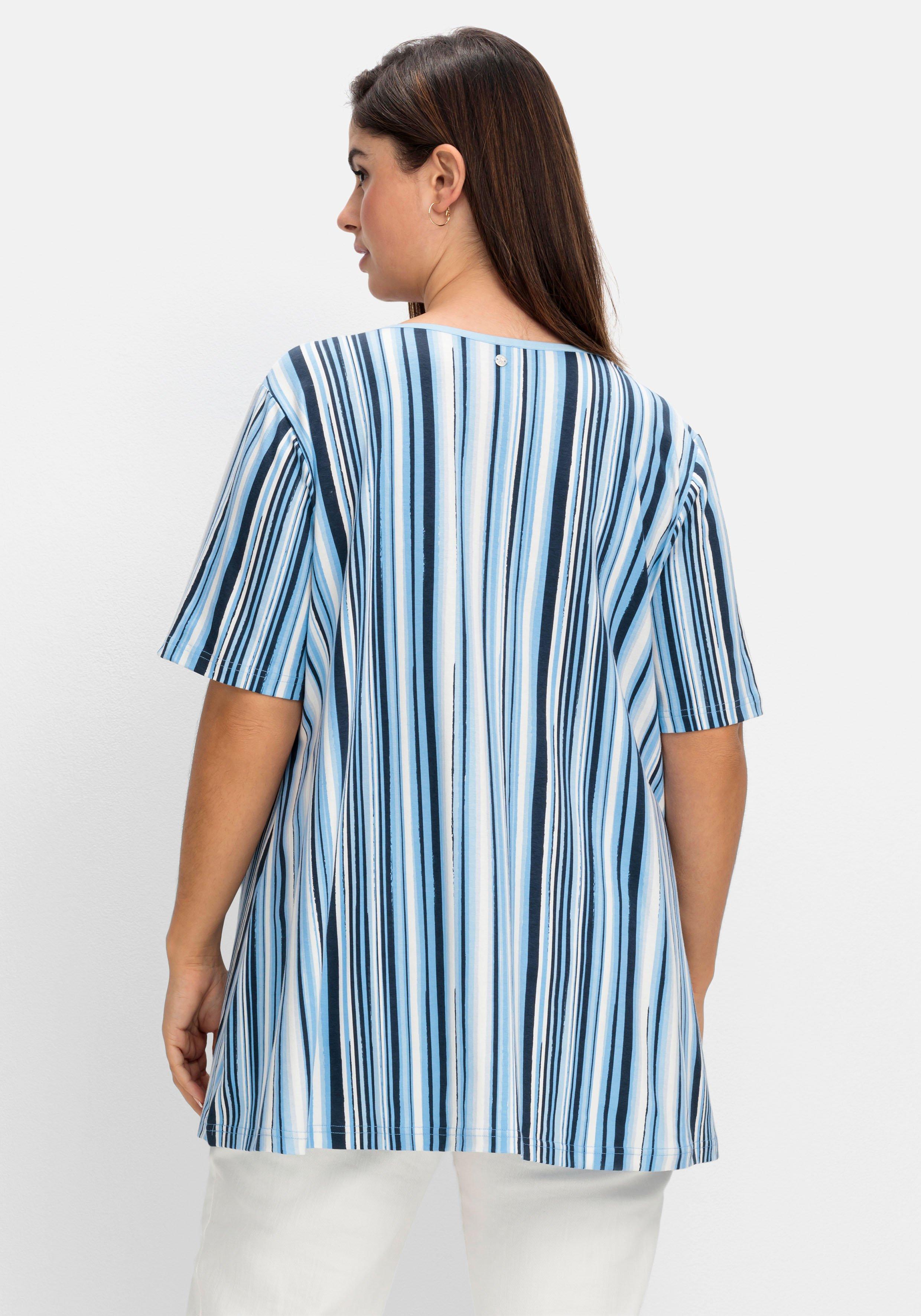 Gestreiftes Shirt mit kleiner Raffung am Ausschnitt