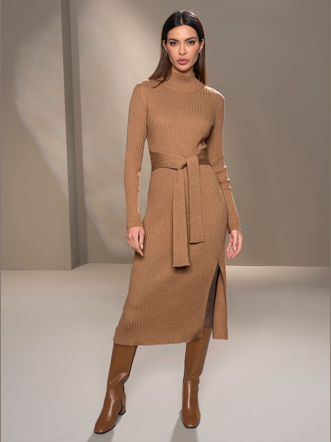 Robe en tricot tricot côtelé moderne