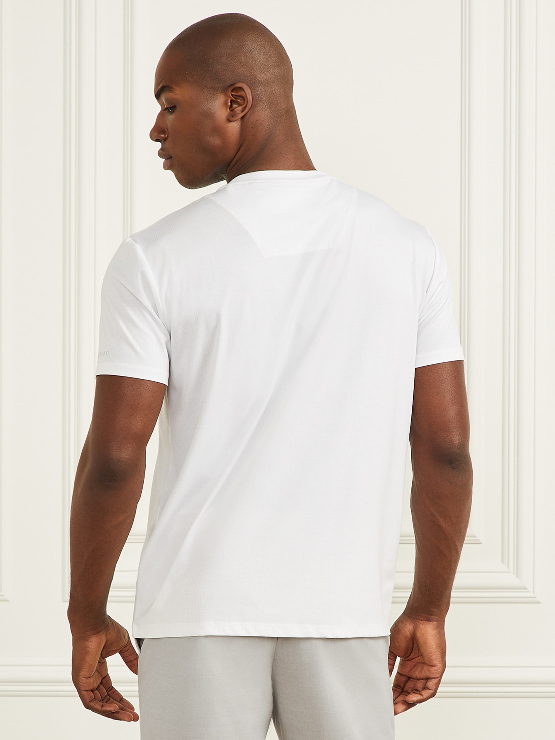 Camisa de desempenho formal