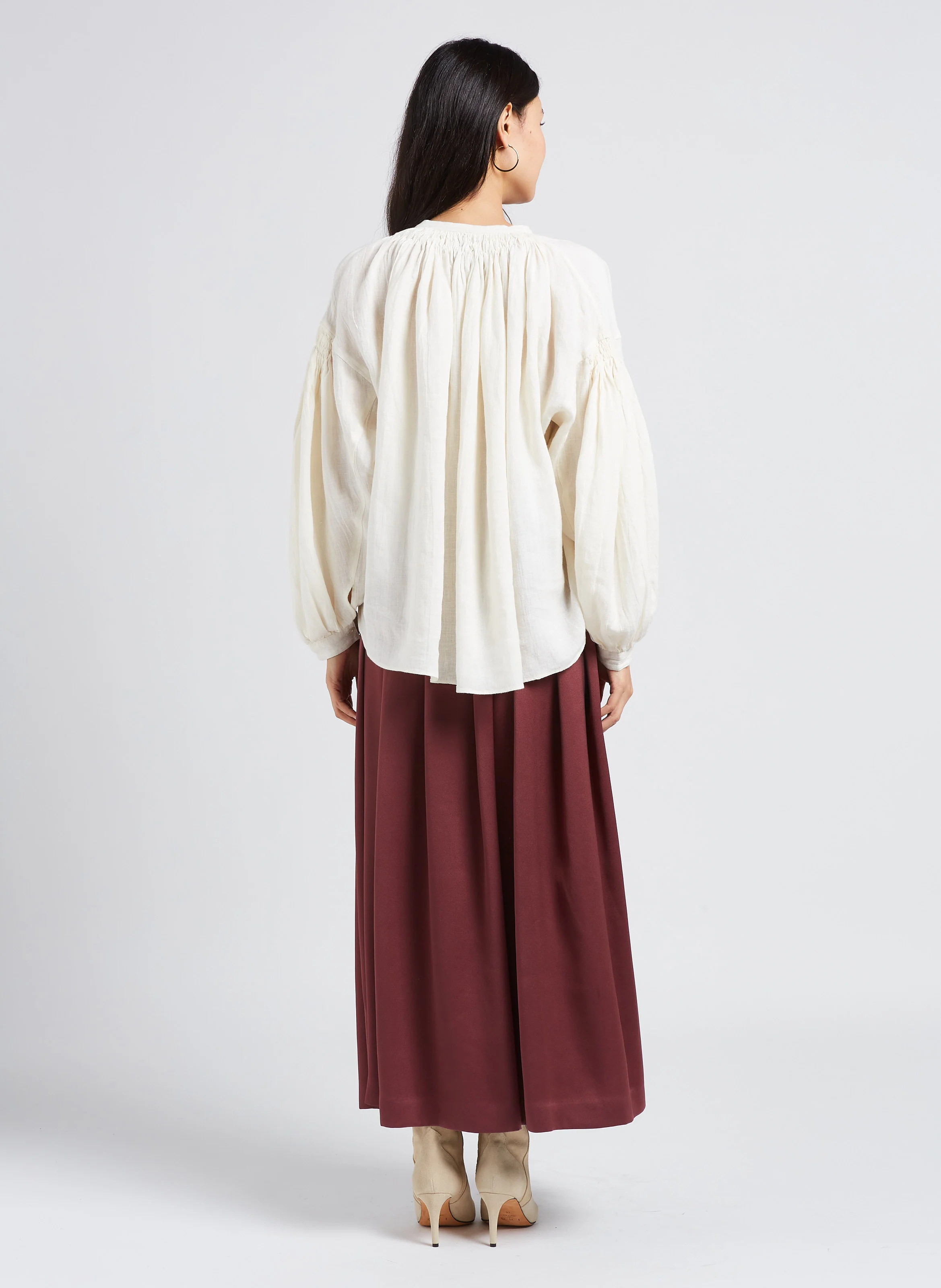 EMILY - Jupe longue évasée en satin |