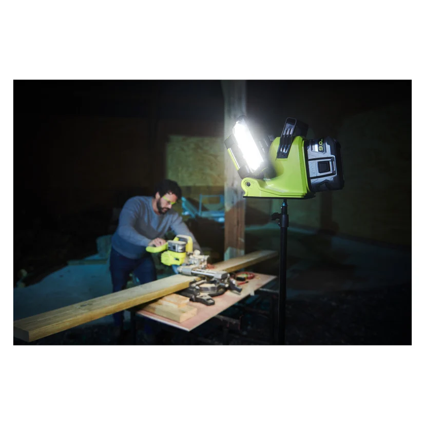 Batteridrevet arbeidslampe LED 18 V 3000 lm