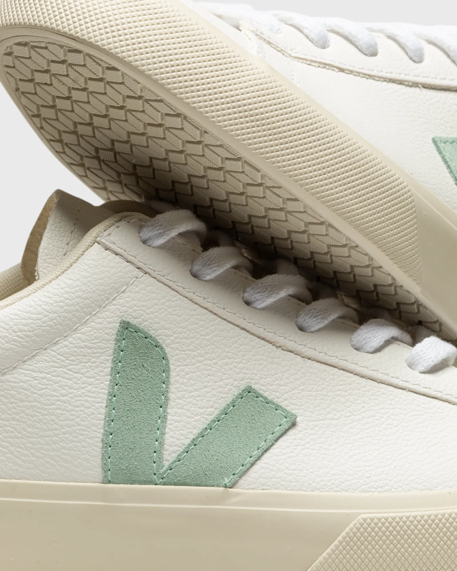Veja CAMPO CROMOFREE LEATHER