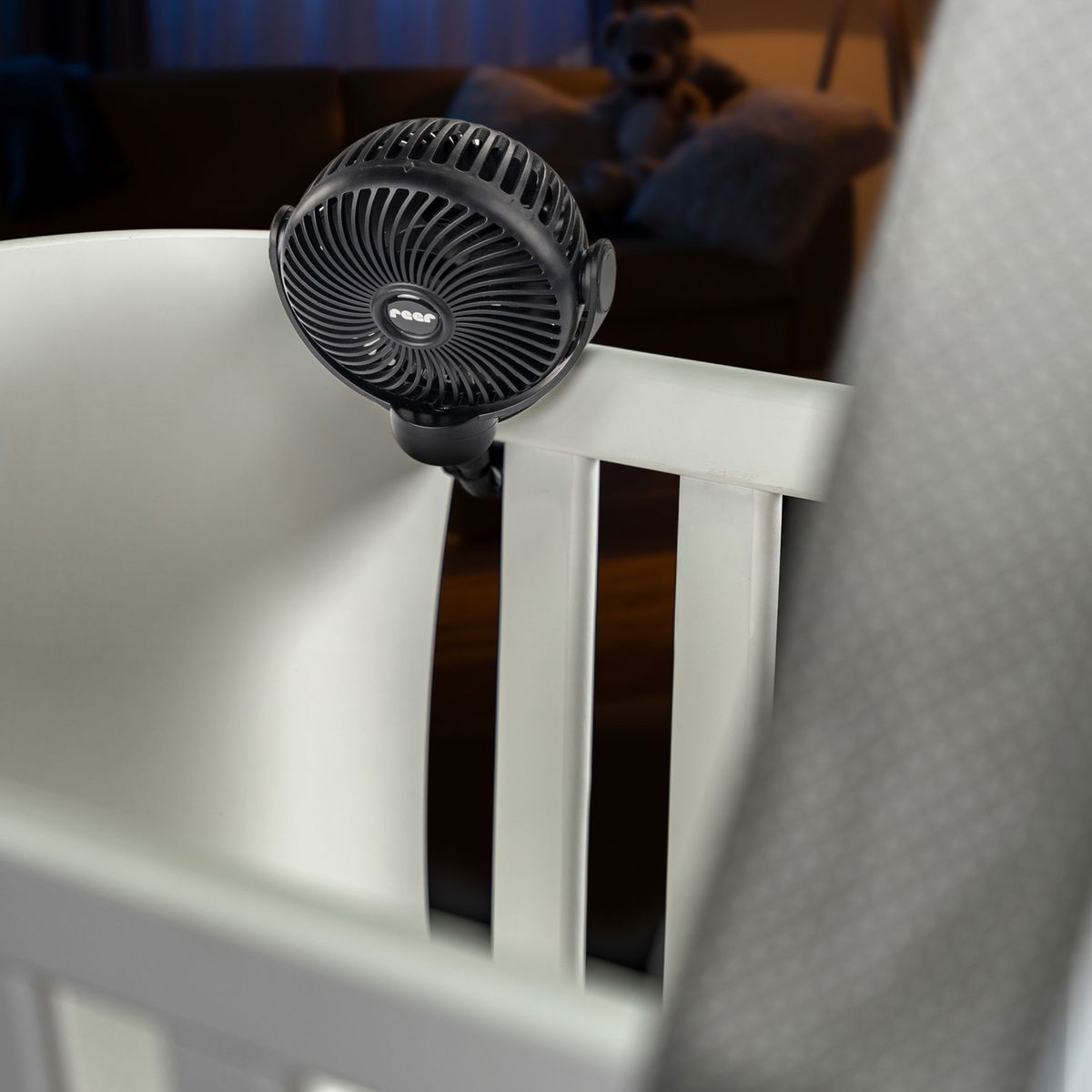 reerreer   CoolAir Mini Universal Ventilator