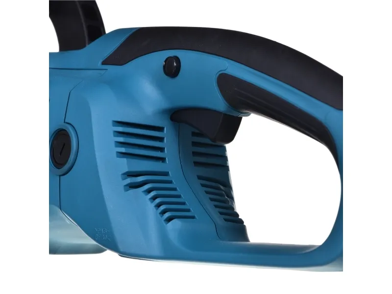 MAKITA kædesav 2000W 45cm UC4550A