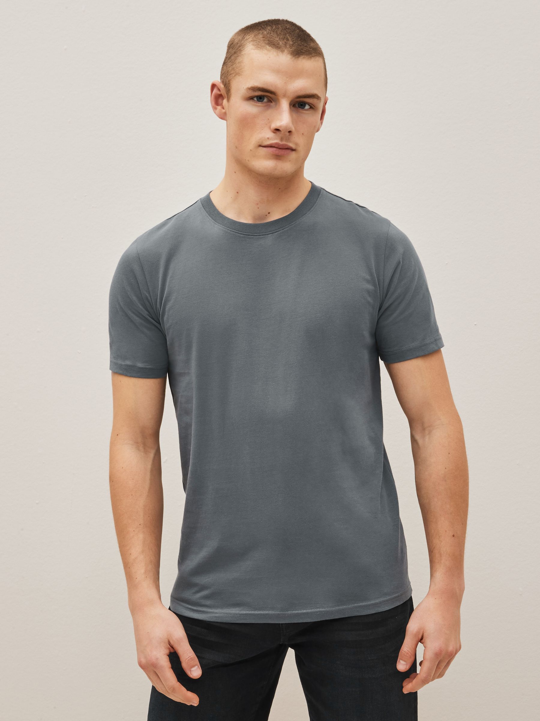 Zwart/leisteen/grijs gemêleerd/wit/marineblauw/blauw - Slim Fit - Essential katoenen T-shirts verpakking van 6
