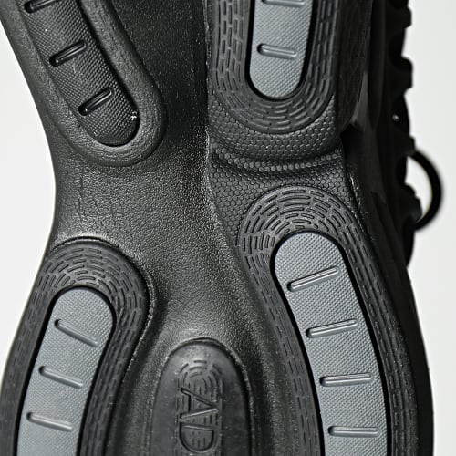 Baskets AlphaBoost V1 HP2760 Core Black Grey Five Carbon