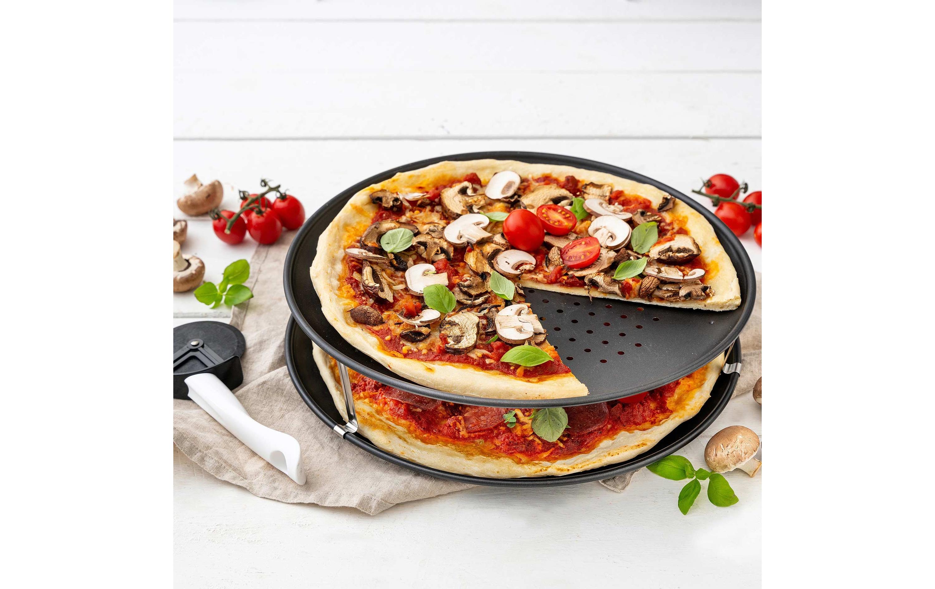 Pizzablech Special – Countries Ø 32 cm, 3-teiligPizzablech-Set mit Pizzaroller