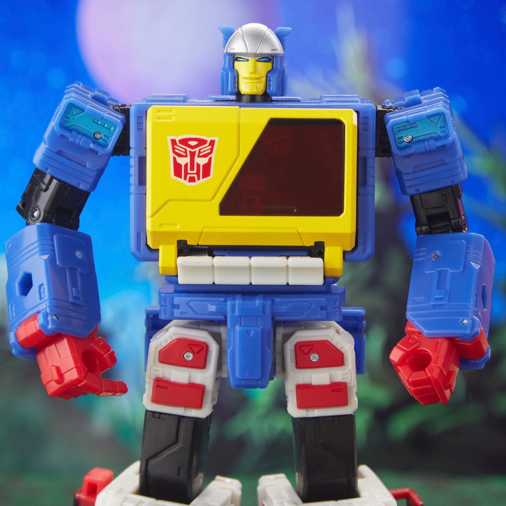 Transformers Legacy Evolution Twincast und Autobot Rewind Actionfiguren
