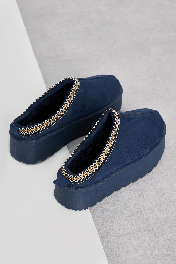 Bottines chaussons en velours compensés bleues