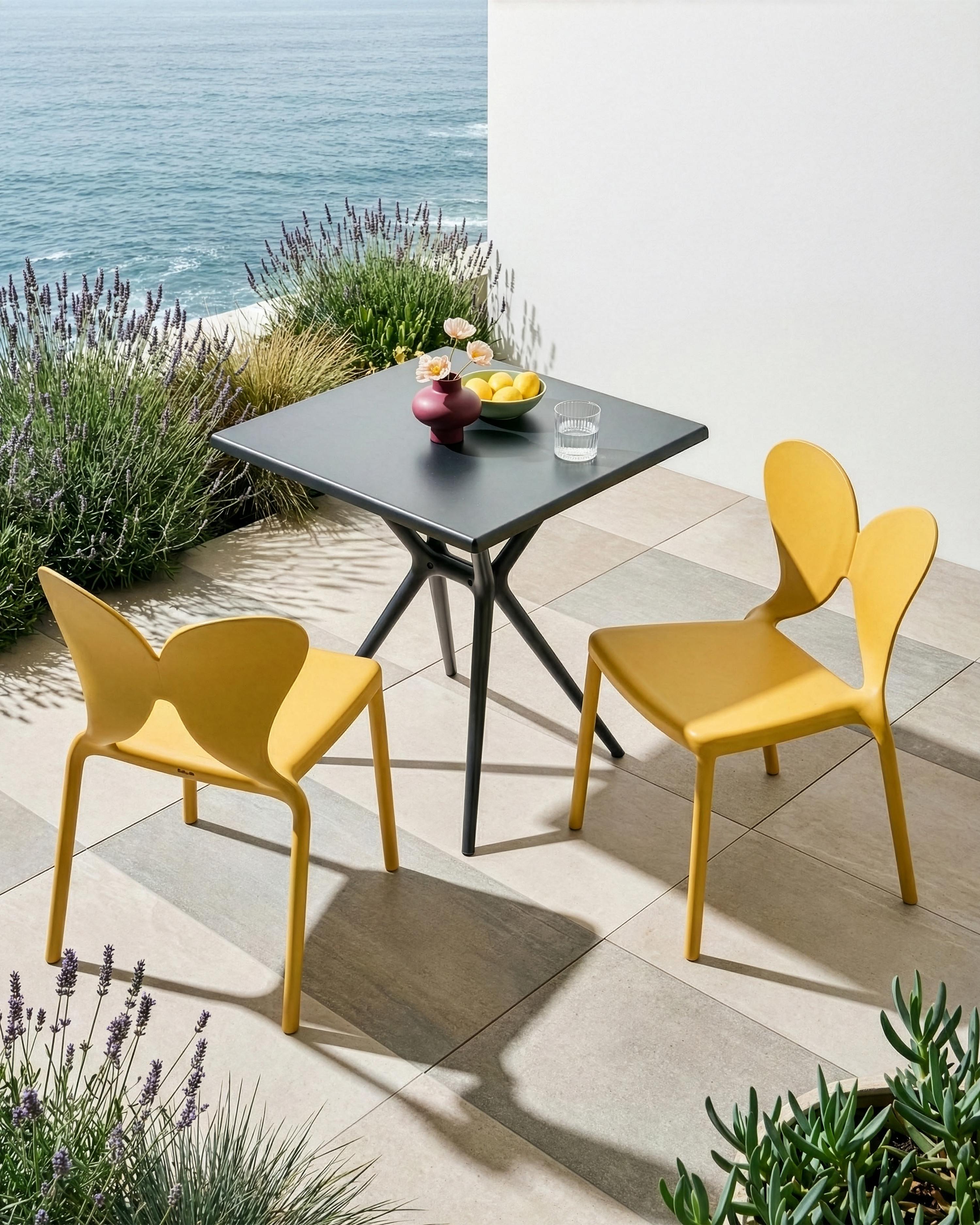 Set van 2 tuinstoelen LARISSA stapelbaar Geel