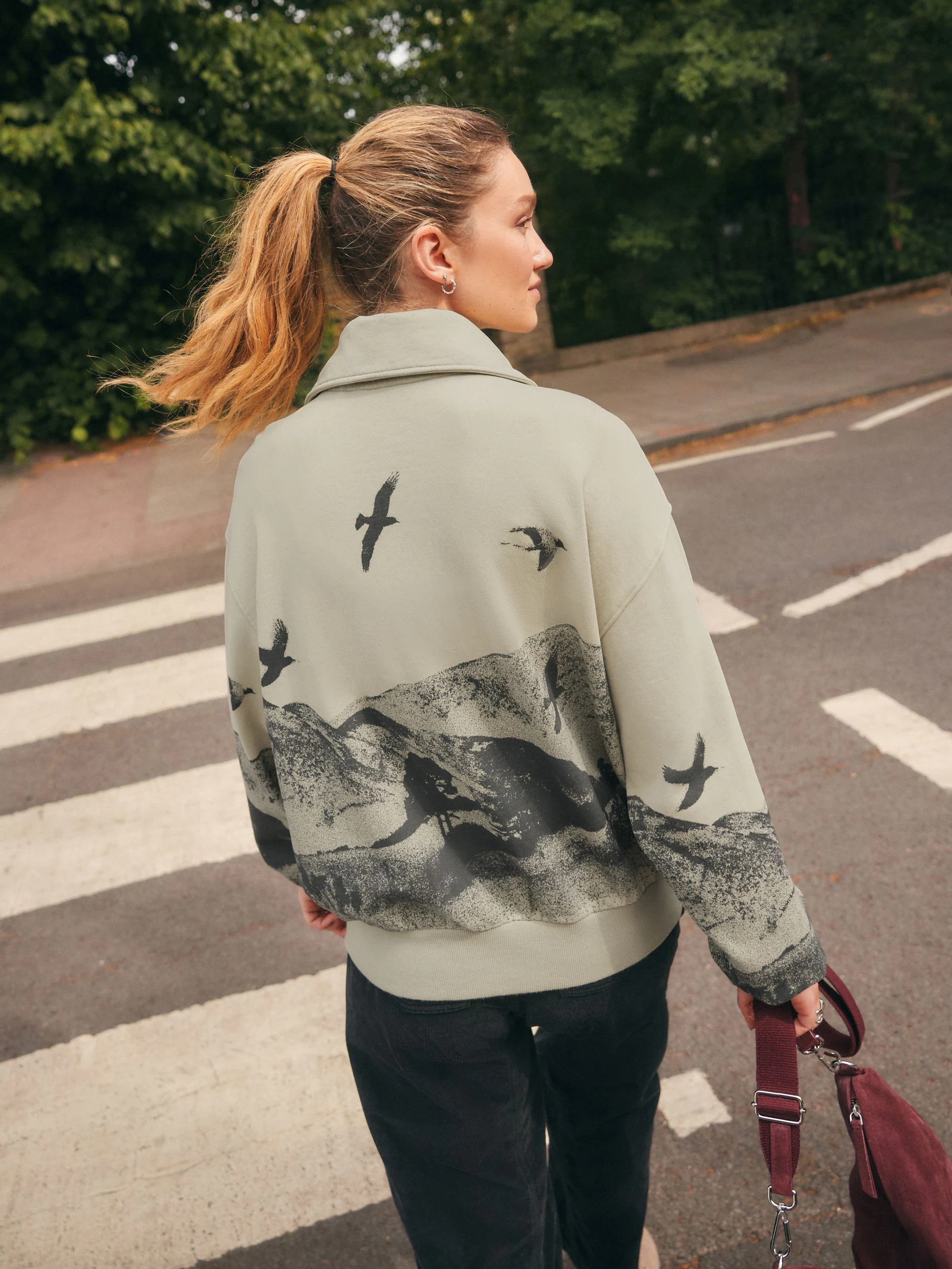 Grijs/Olijfgroen - 100% Cotton Graphic Print Scenic Outdoors Quarter Zip Neck Printed Long Sleeve Fleece Sweatshirt