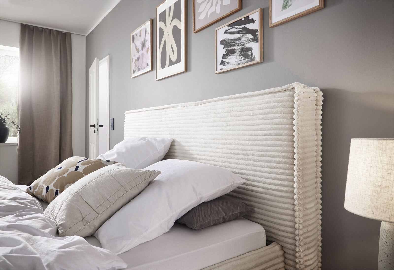 Polsterbett Elodie 215x120x223 cm Cordbezug Ivory beige