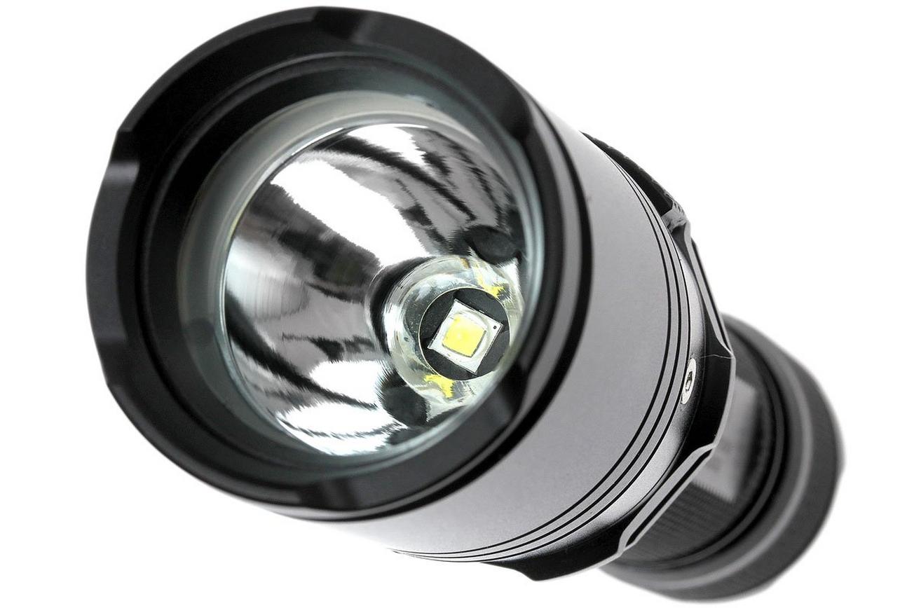 Nitecore EF1 zaklamp