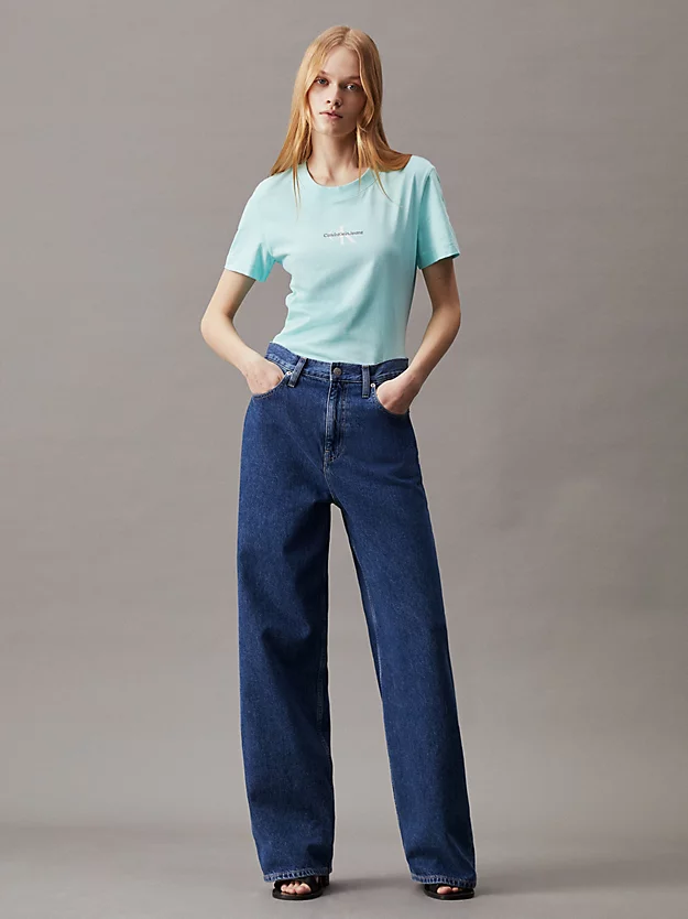 Camiseta slim fit com monograma