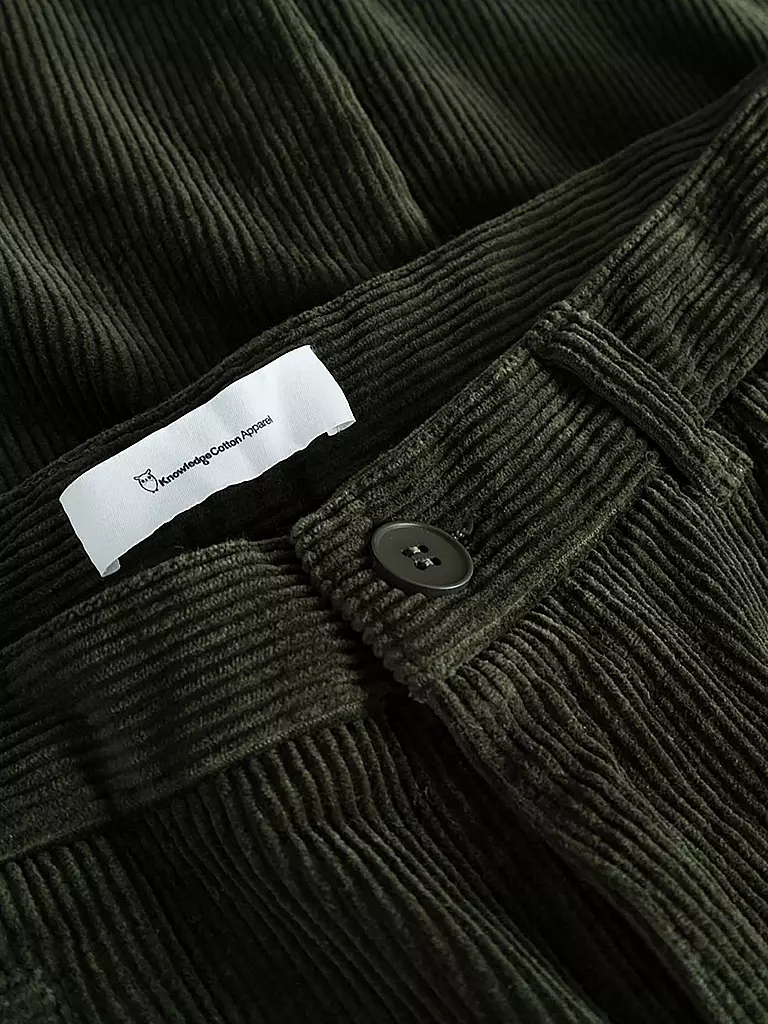 KNOWLEDGE COTTON APPAREL Cordhose Straight Fit CHUCK grün