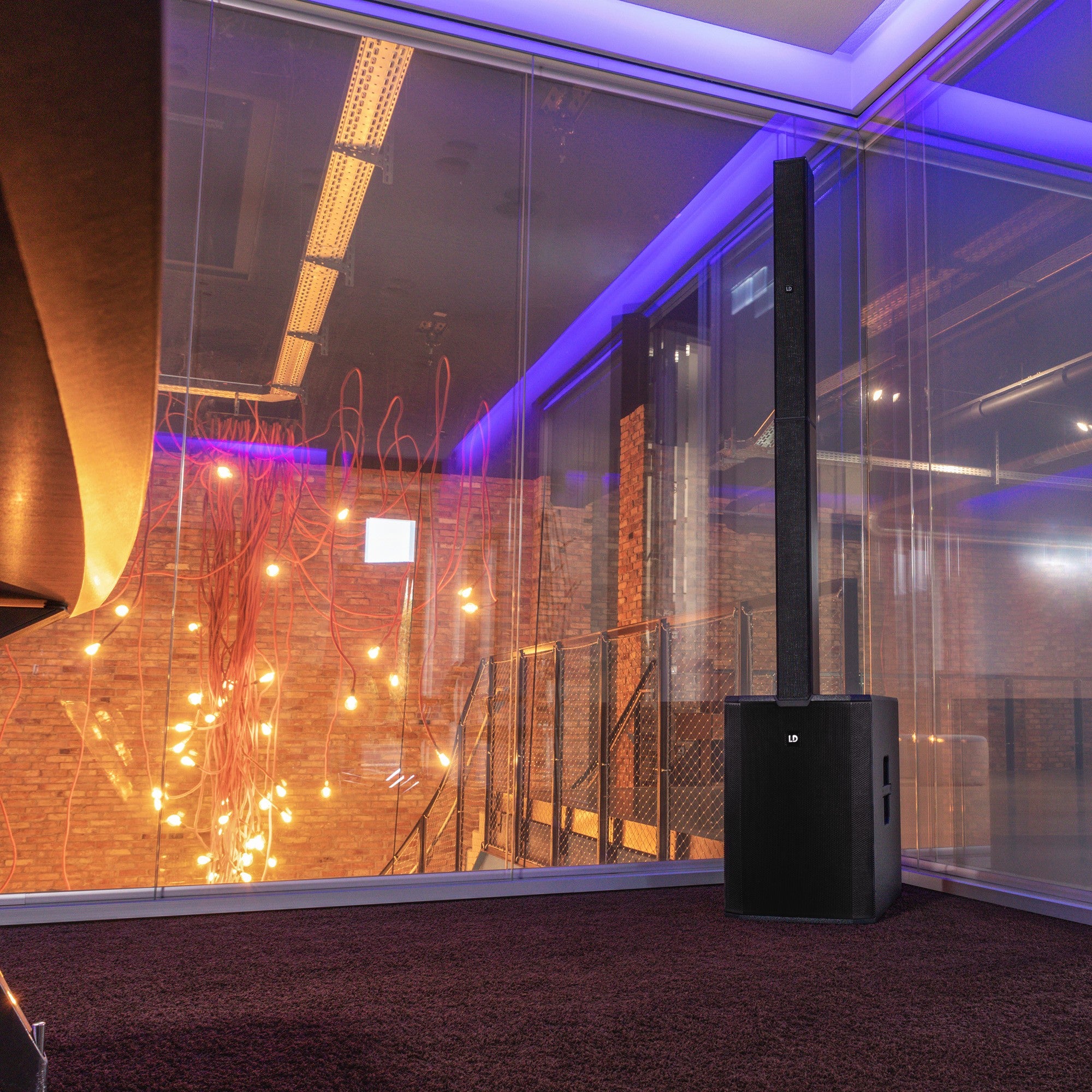 LD Systems MAUI 44 G2 column P.A.-systeem