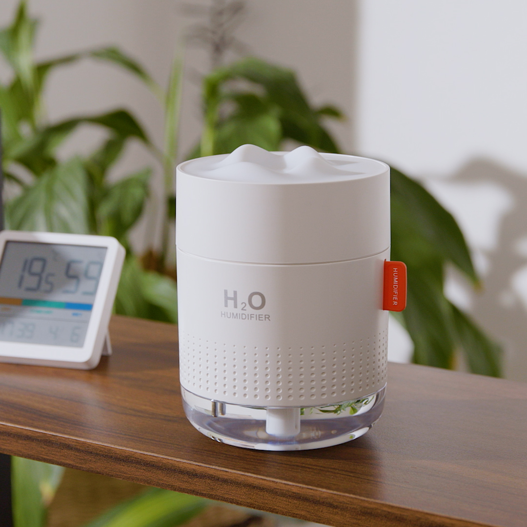 (500ml) USB Luftbefeuchter Winter Schnee Berge Aroma Öl Diffuser mit LED Beleuchtung - Weiss