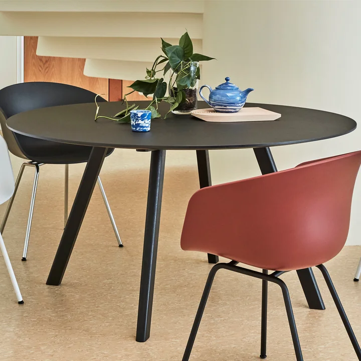 HAY - Copenhague CPH25 2.0 Tisch Ø 140 cm, Eiche lackiert / Linoleum grau