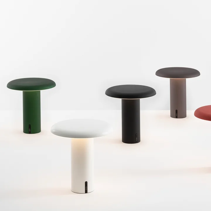 Artemide - Takku Tischleuchte LED, schwarz lackiert