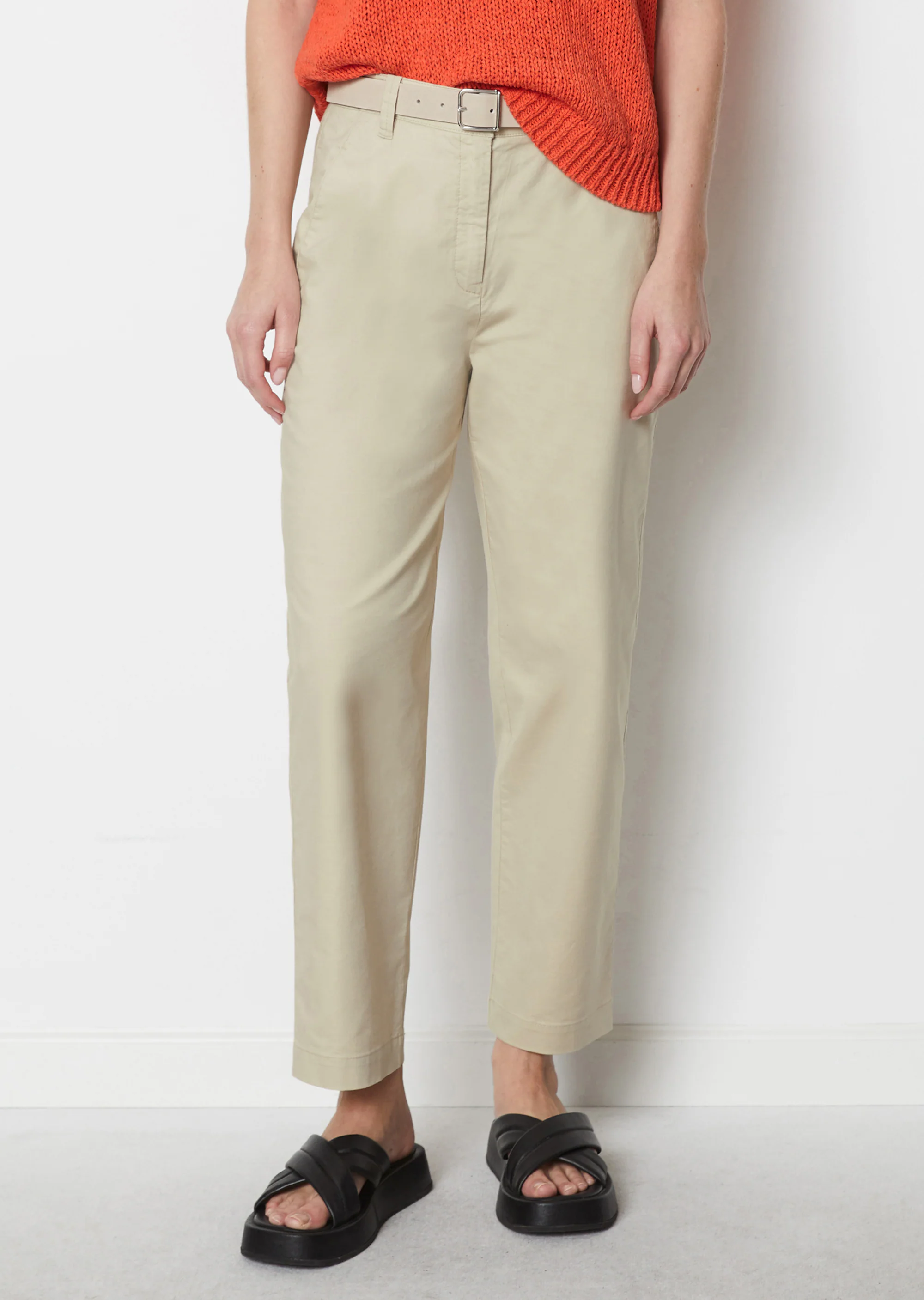 Chino Modell RIMKA taperedaus Organic-Cotton-Hanf-Mix