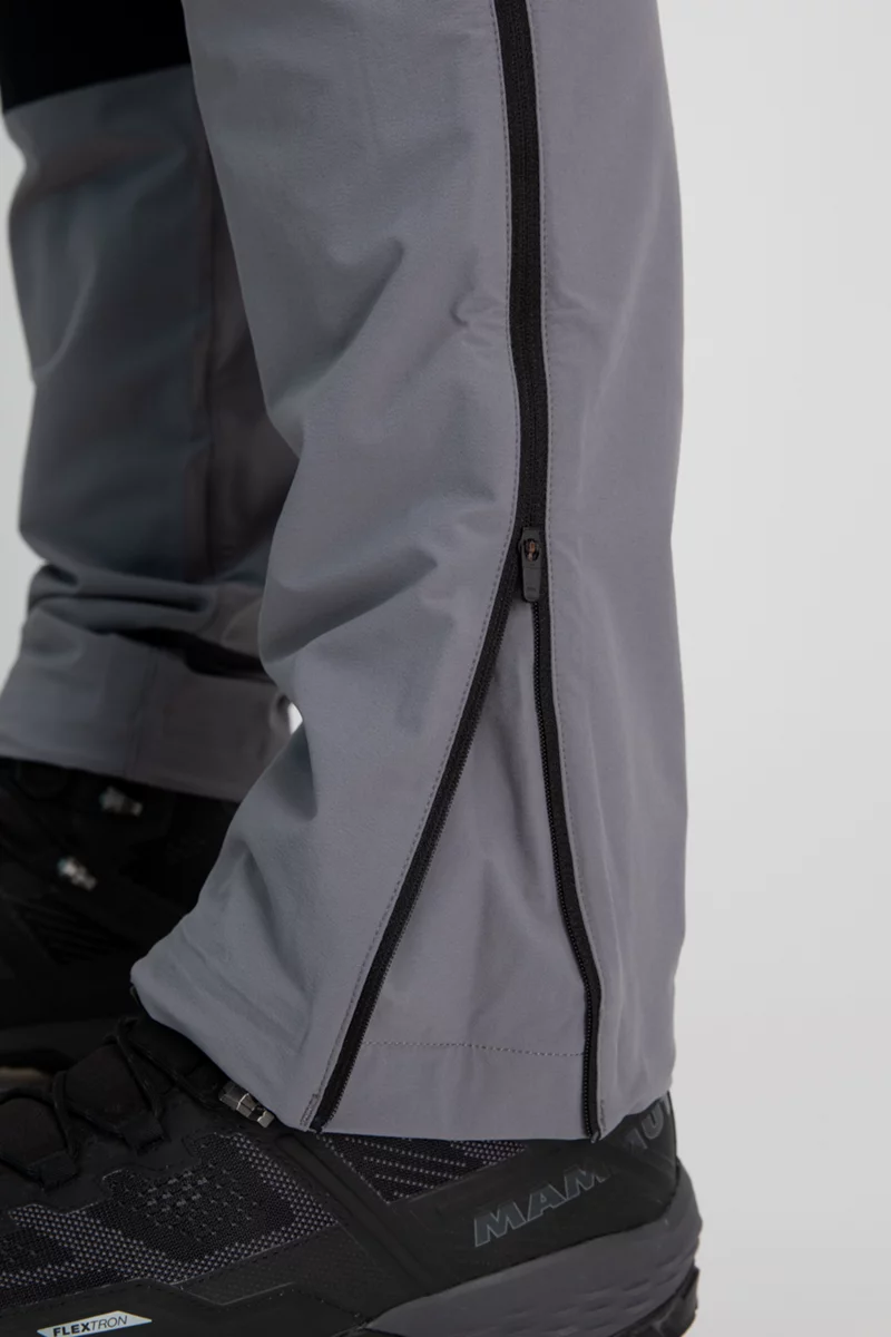 PEAK PERFORMANCE Stretch Trek Herren Wanderhose