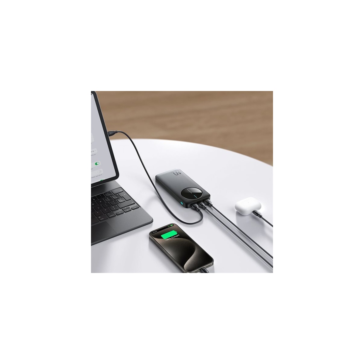 Joyroom powerbank 10000 mAh med 2xUSB og 1xUSB-C for hurtiglading