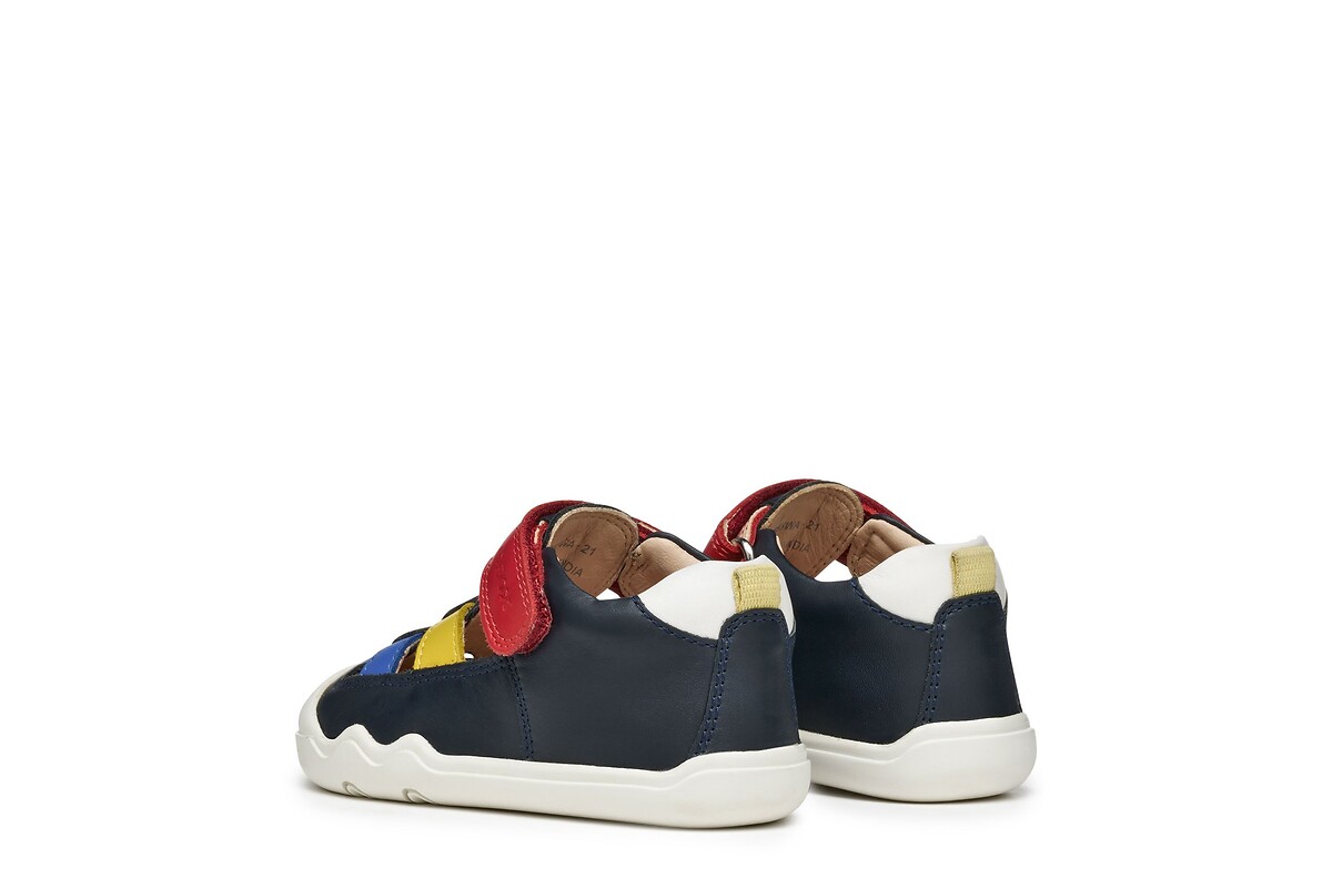 GEOX<br>Sandálias de couro descalças Steppieup