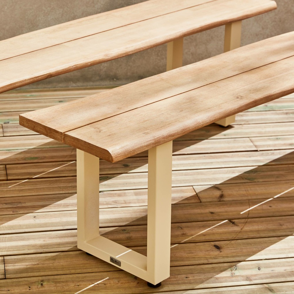 Lot de 2 bancs 3 places acacia brossé clair. Structure acier ivoire