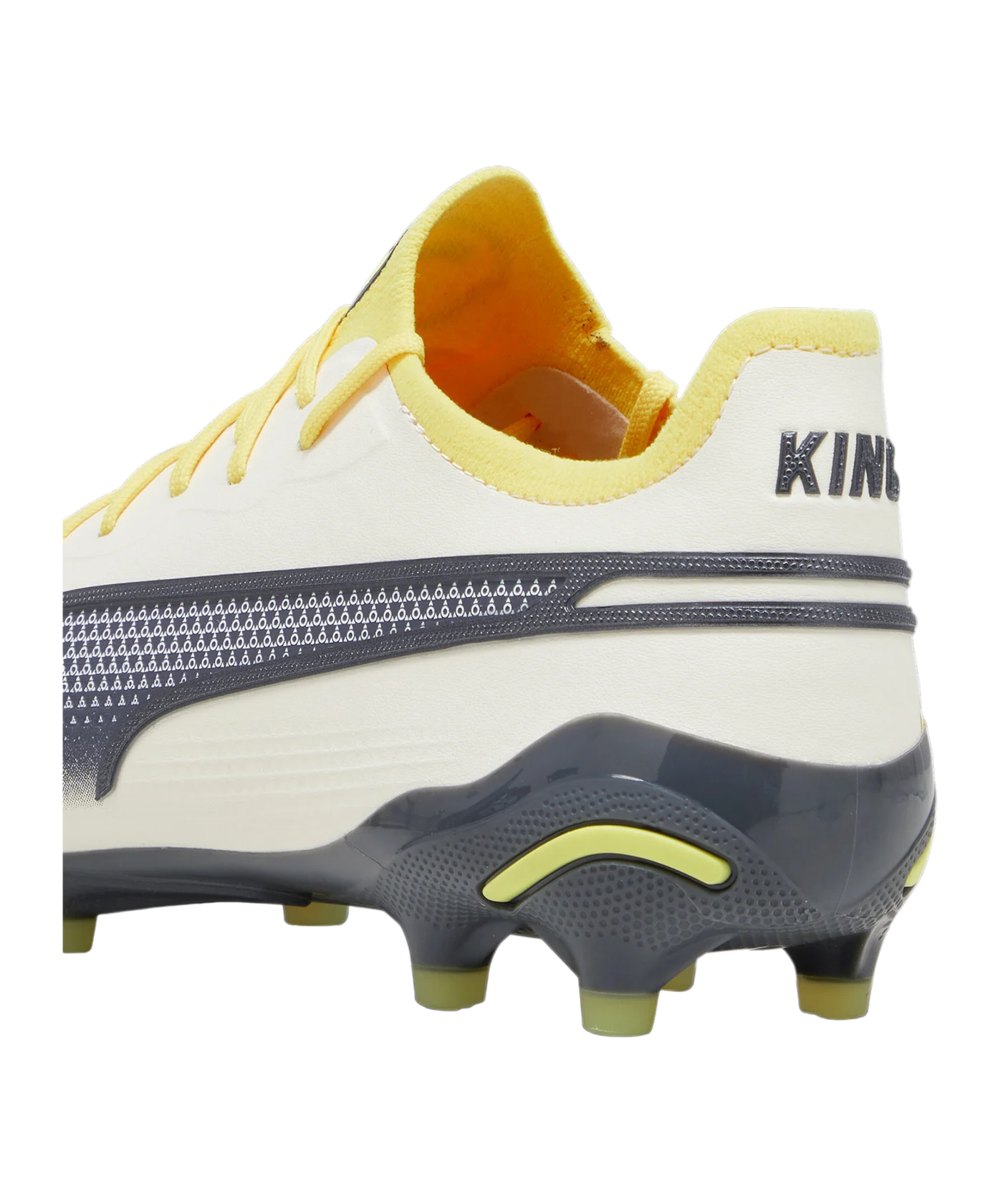 PUMA KING Ultimate FG/AG Voltage Weiss Grau F05