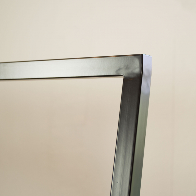 Hay Loop Stand Hall kledingrek zwart