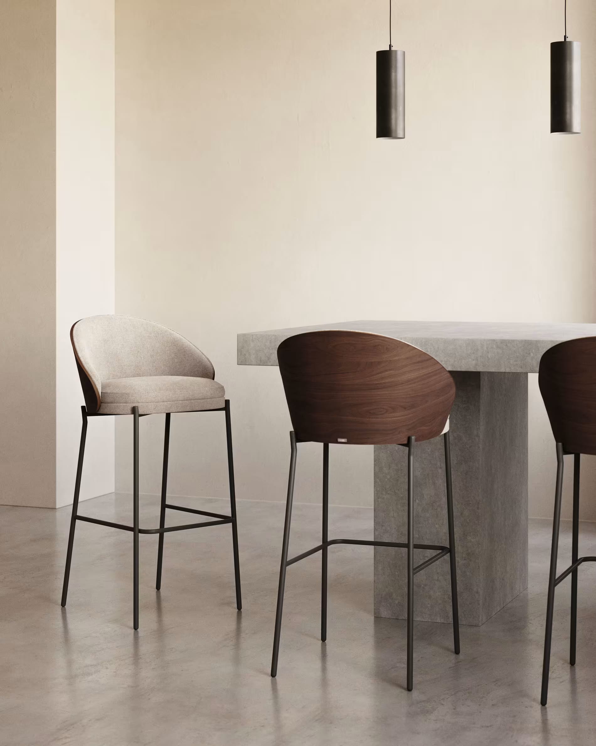 Kave Home Barhocker EAMY Chenille braun/Metall schwarz