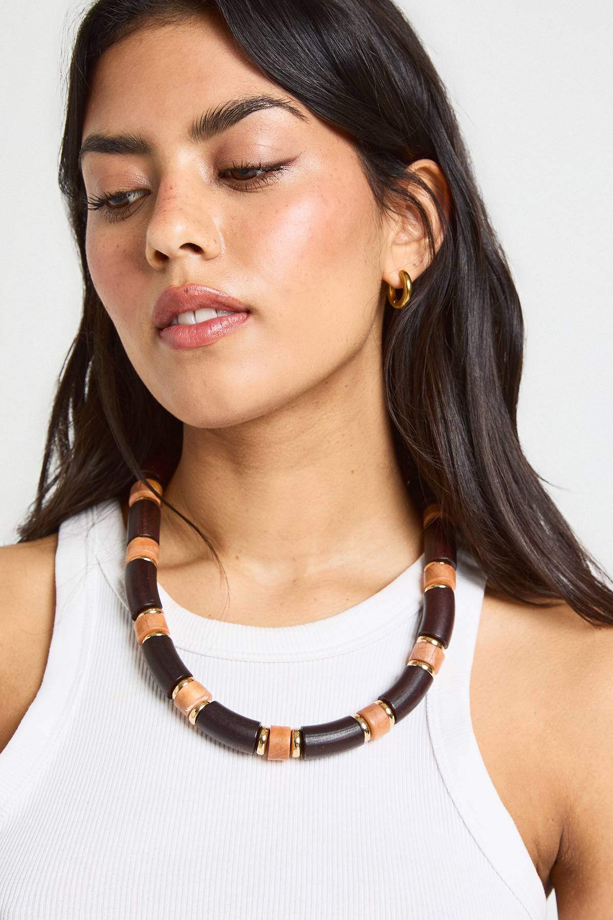 boohoo Collier Plastron À Perles En Bois