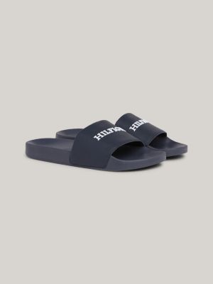 Chinelo de piscina com logotipo em relevo
