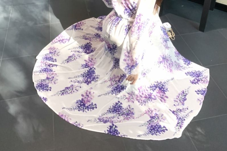 Strawolf - Maxi-A-lijnjurk met lange mouwen, V-hals, bloemenprint, strik aan de voorkant en split
