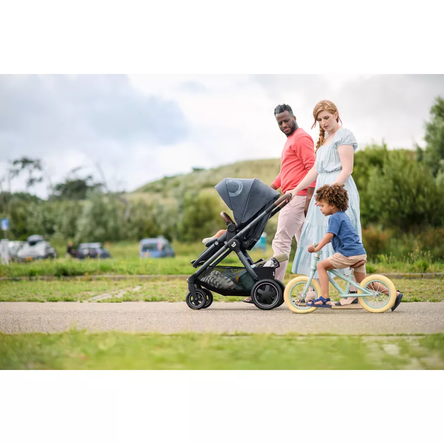 MAXI COSI Kinderwagen Adorra² Essential Graphite