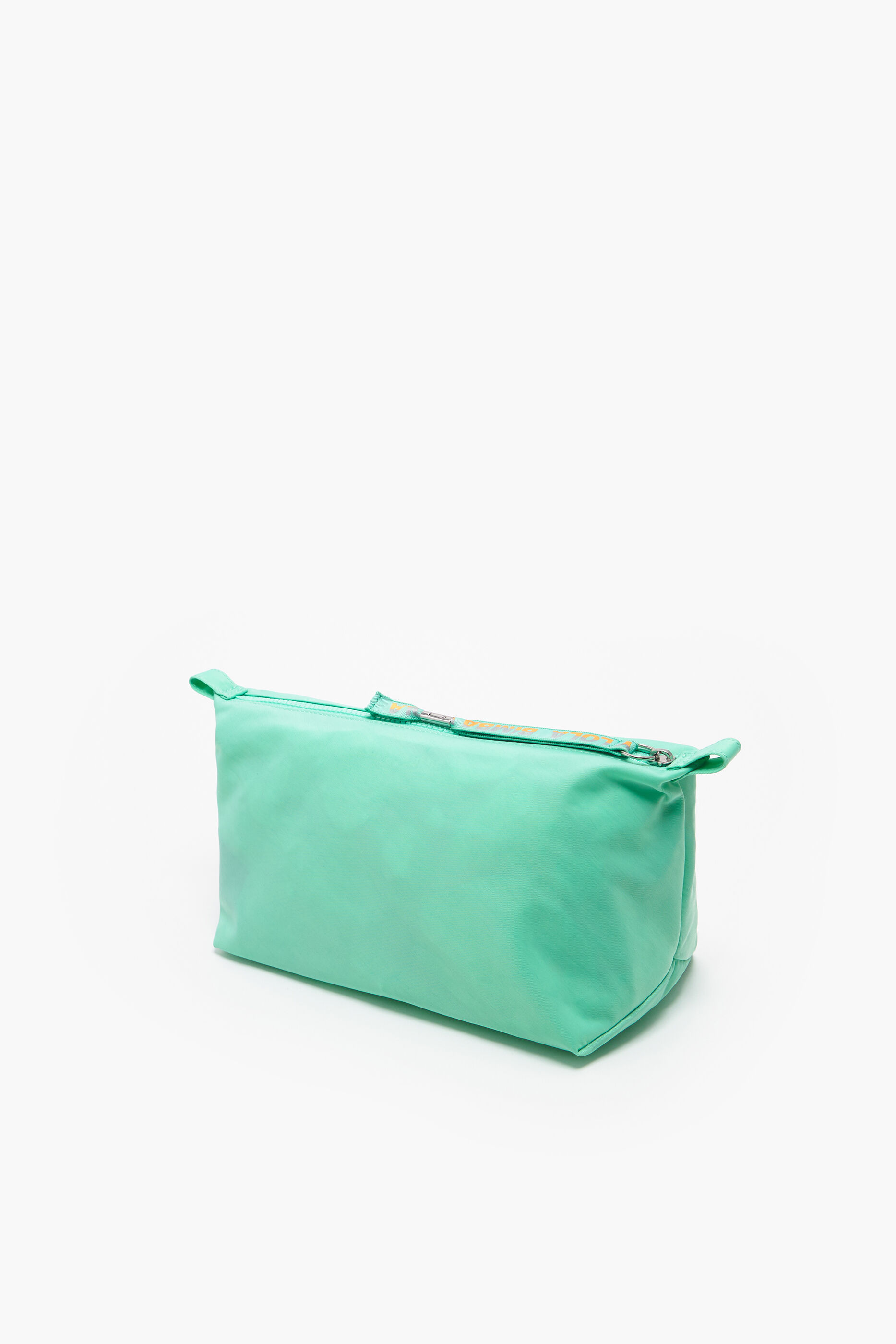 Nécessaire trapezoidal tamanho G, em nylon cinza gelo.