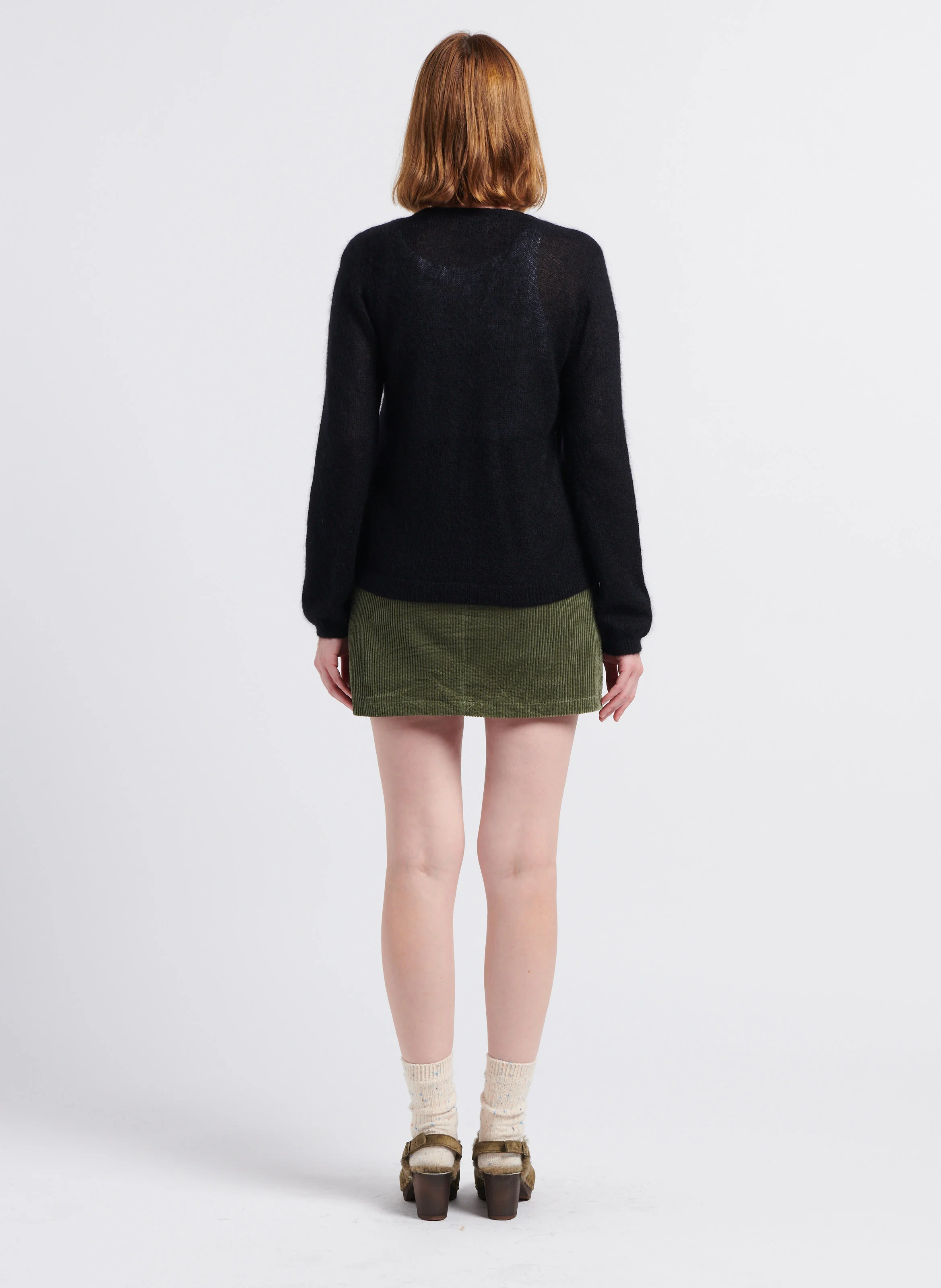 CARLINE - Sabots fourrés en cuir velours| Beige