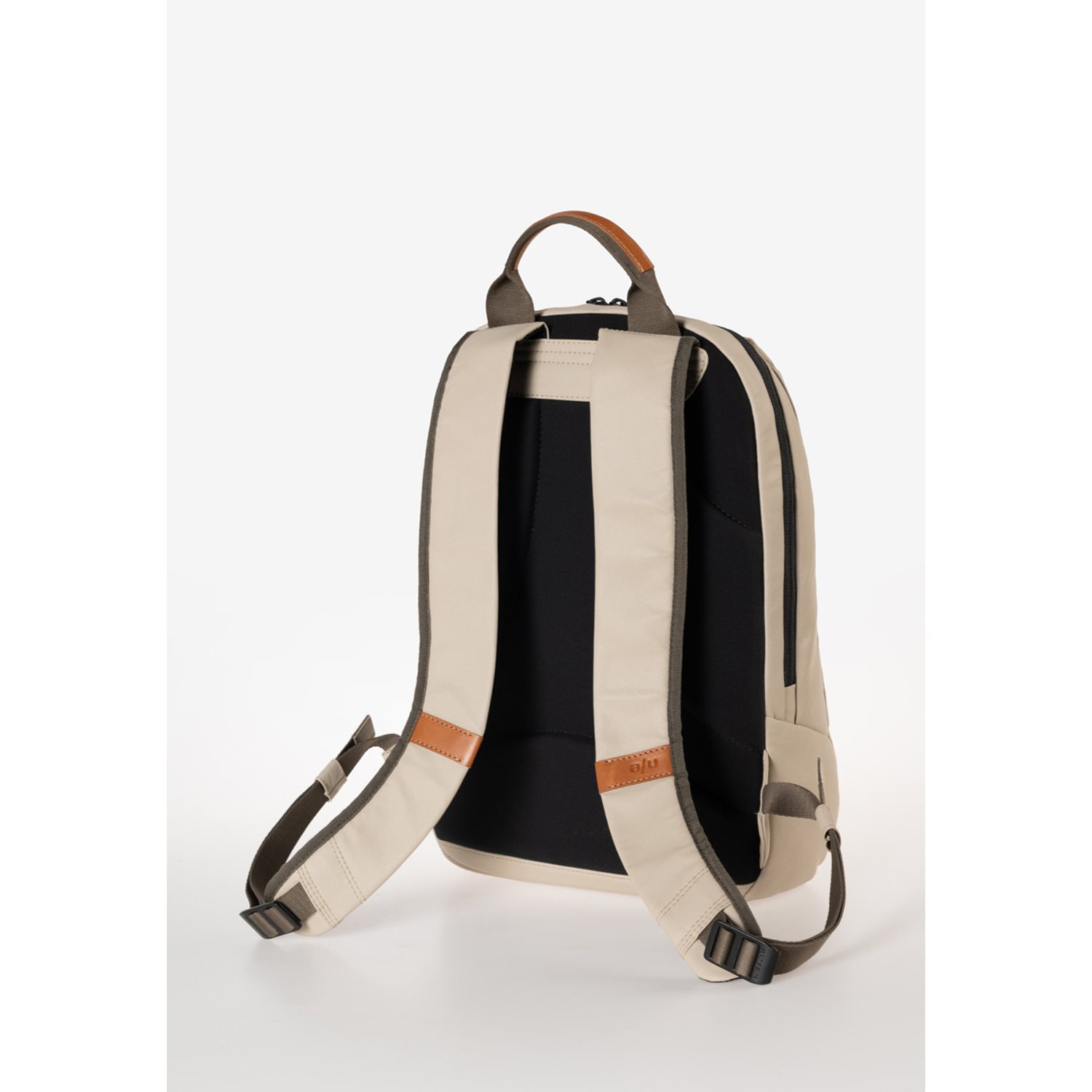Aunts & Uncles Kumotsu RE Backpack dust