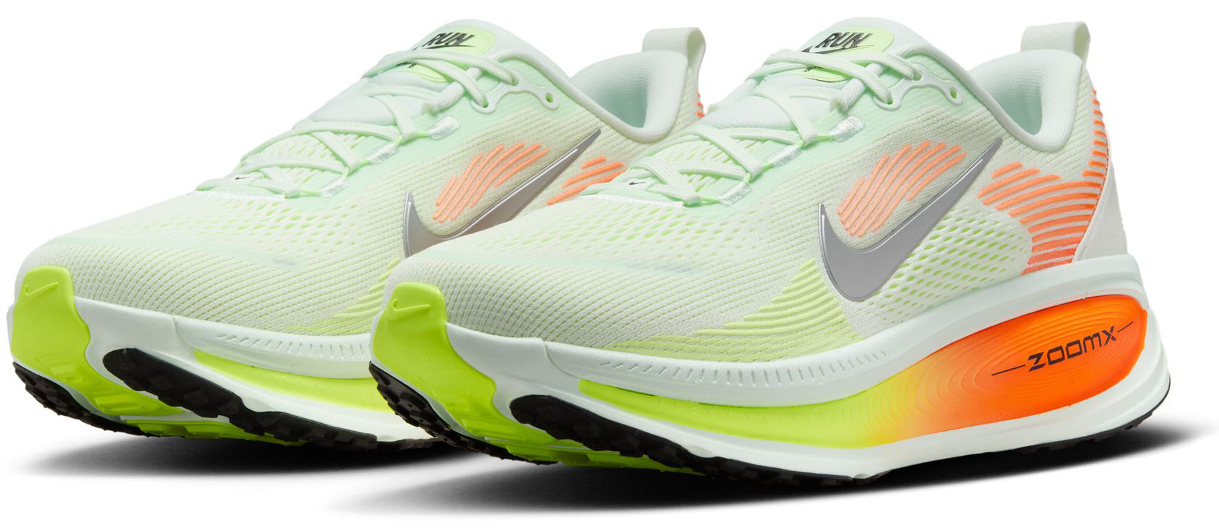 Vomero 18 Herre 300/Barely Green/Metallic Silver